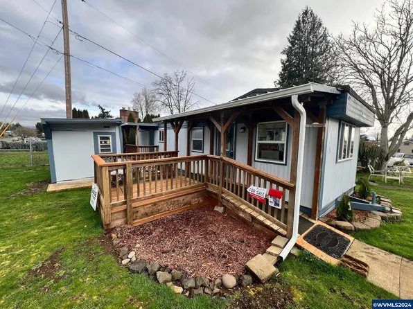 142 Shirley St Unit 1, Molalla, OR 97038