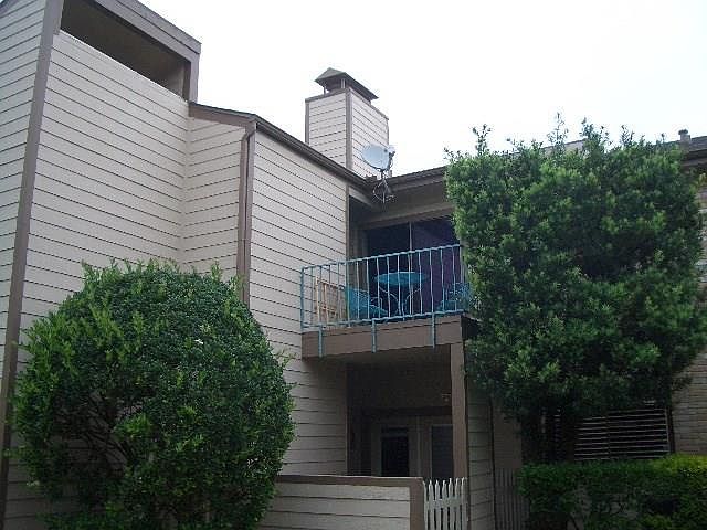 1st image of 7090 N Holiday Dr