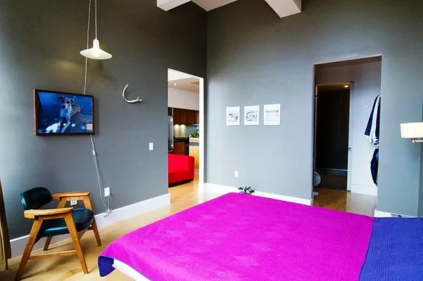 Sold by Corcoran | media 14