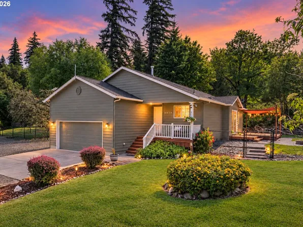 5814 Iowa Dr, Hood River, OR 97031