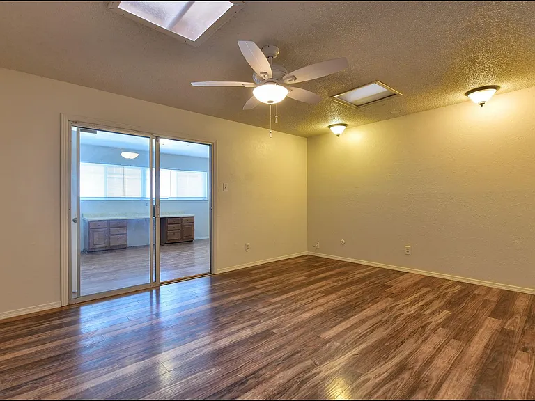 3433 Clearview Ln — Photo 19
