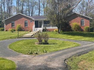 1780 W Lancaster Dr, Bloomington, IN