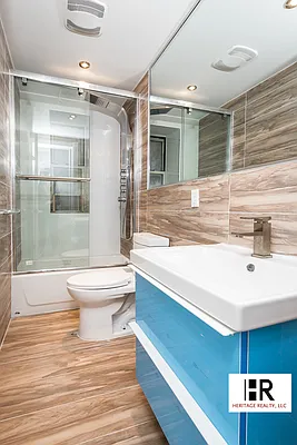 Rented by Heritage Realty LLC | media 21