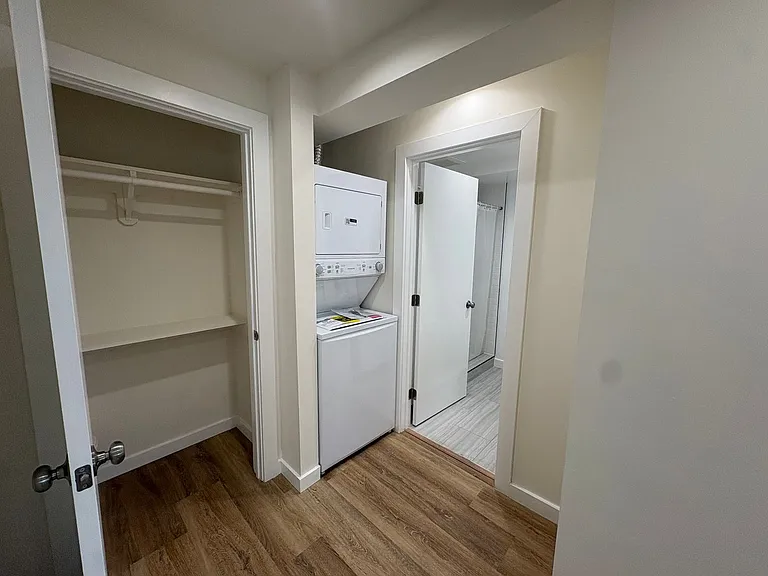 237 North Catalina — Photo 9