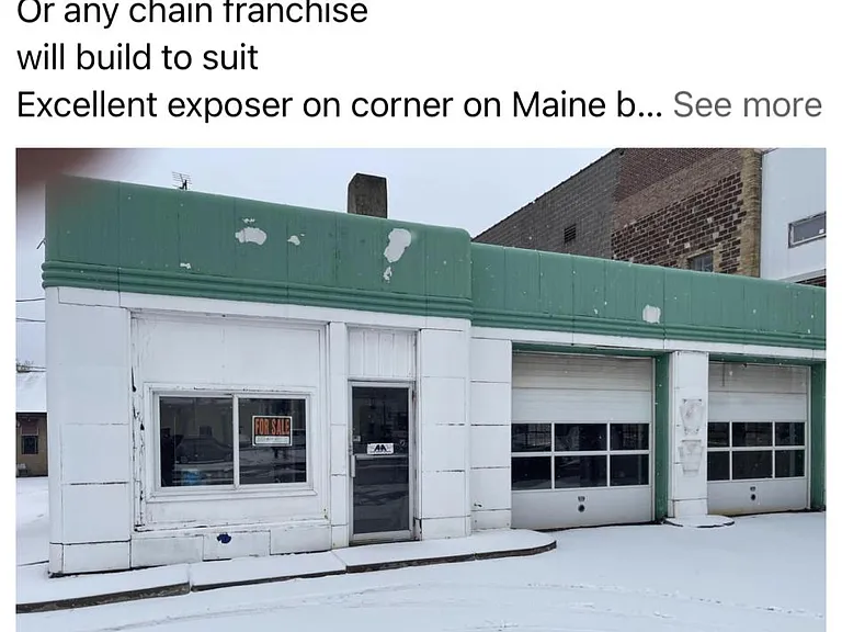 111 Lackawanna Ave #SERVICE STATION — Photo 9