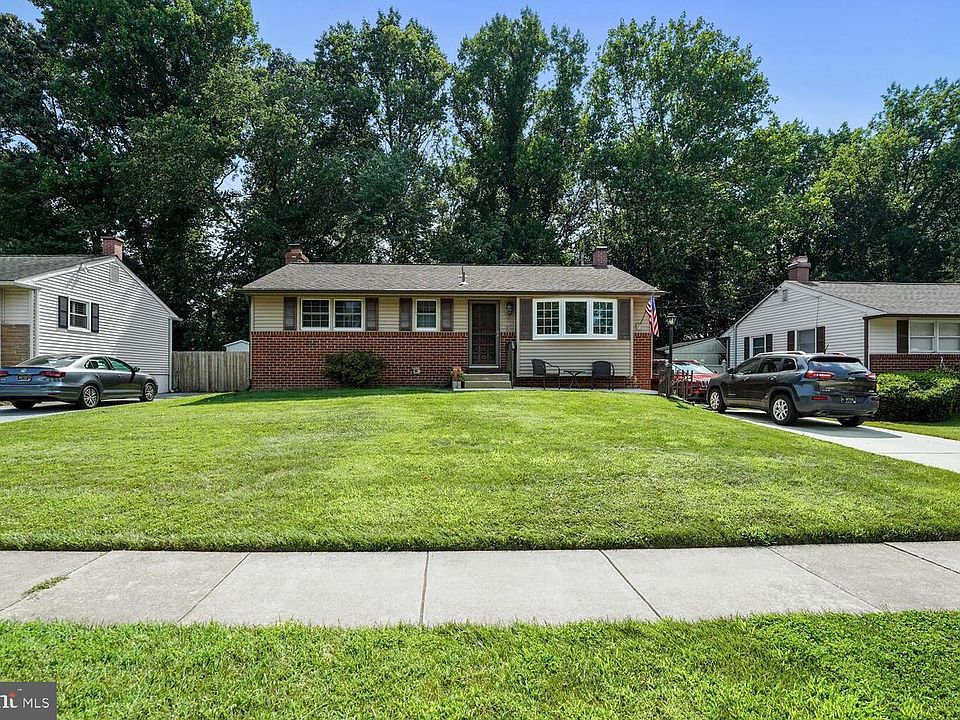 1st image of 2633 Newell Dr