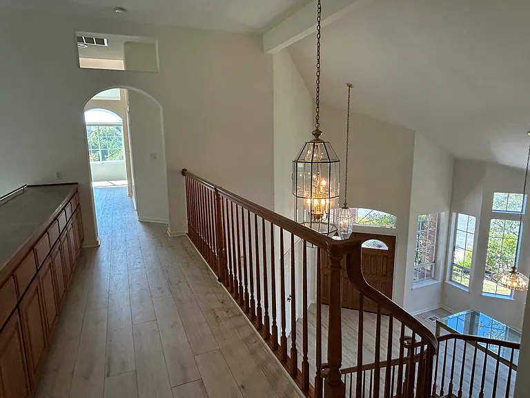 400 Jonathan Ridge Dr — Photo 24