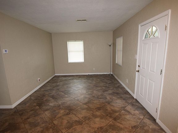5th image of 508 Eastway Dr