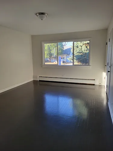 1833 W Ridgeland Ave #2 Photo 1