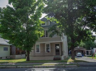 569 Saratoga St, Cohoes, NY 12047