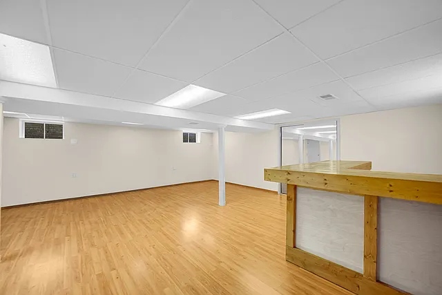 7520 W Carmen Ave — Photo 18