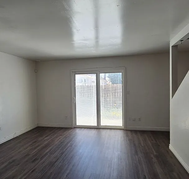 1272p-168.1- 1825 3rd Street #A-#C MG — Photo 2