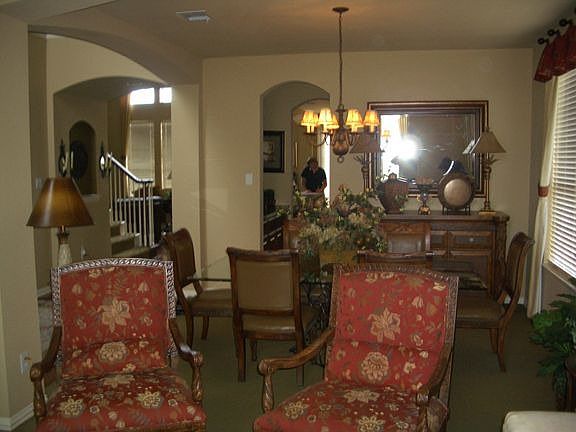 4th image of 2637 Navasota Dr
