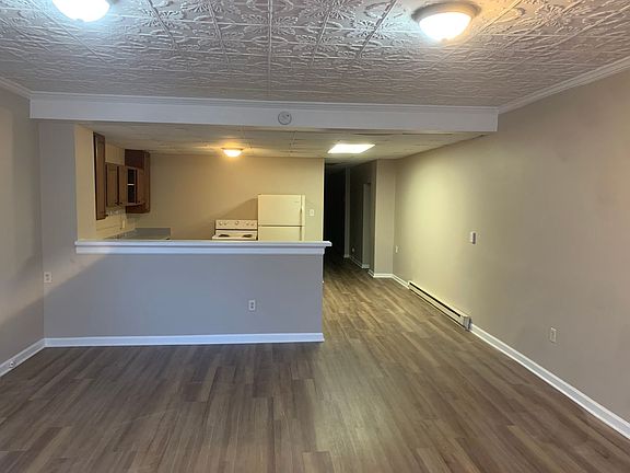 3rd image of 2 N Main St #1N
