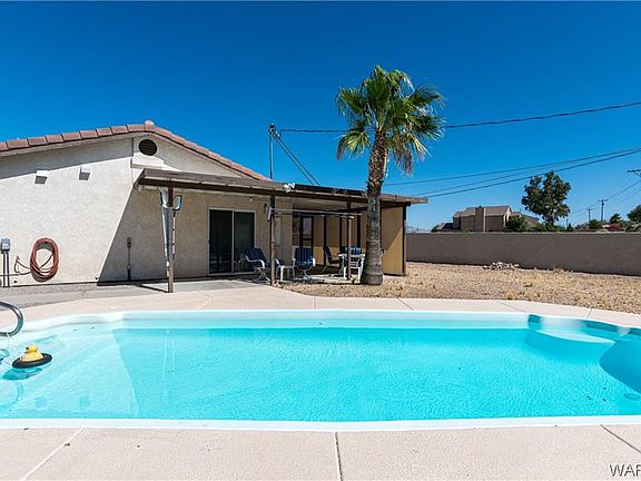 3rd image of 1937 Arcadia Cir E
