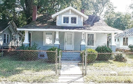 1st image of 521 Amos St