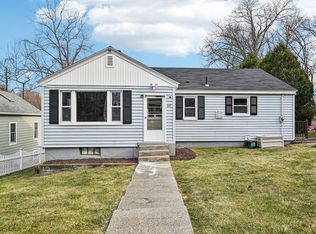 49 Dellwood Rd, Worcester, MA 01602