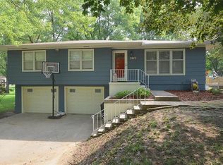 2817 Ajax Rd, Saint Joseph, MO 64503