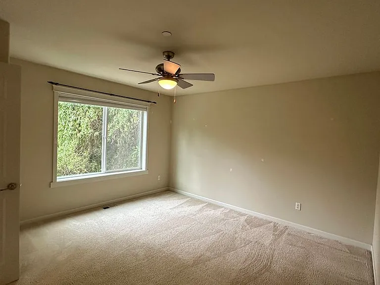 1319 Foreman Rd — Photo 13