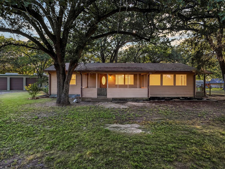 1st image of 8412 County Road 4084
