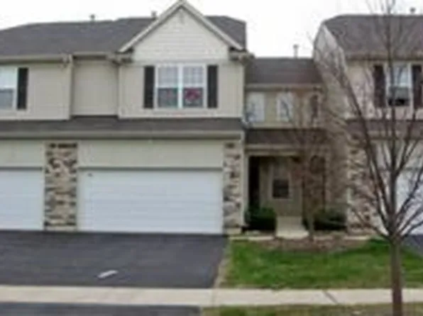 820 Amelia Ct, Grayslake, IL 60030