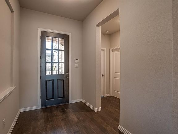 4th image of 3817 Brinkley Dr