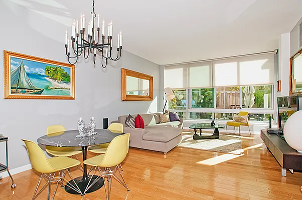 Sold by Nest Seekers International | media 26