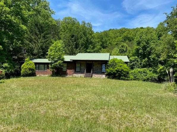 1436 Chestnut Grove Rd, Lambsburg, VA 24351