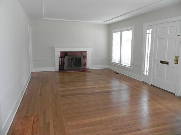 2nd image of 1166 Shasta Ave