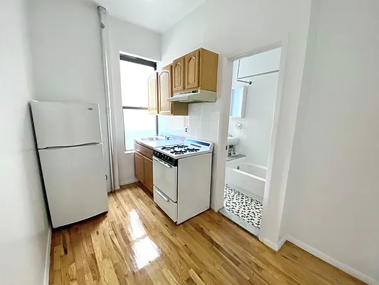 Rented by Berkshire Hathaway HomeServices New York Properties | media 11