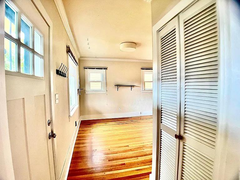 4728 NE 27th Ave — Photo 21