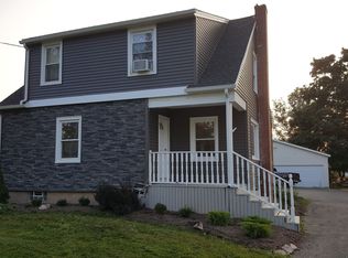 5636 Bowmiller Rd, Lockport, NY 14094