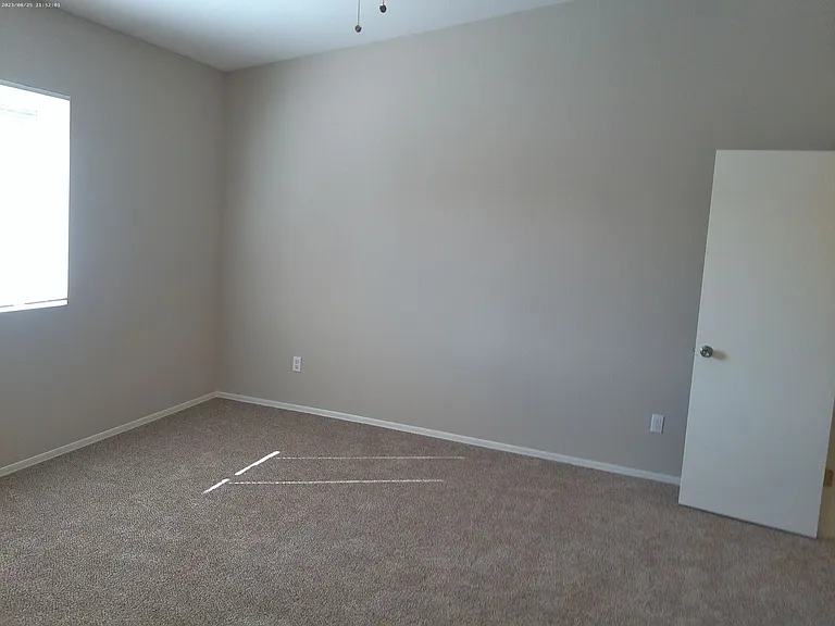 3128 Jamaica Blvd S — Photo 14