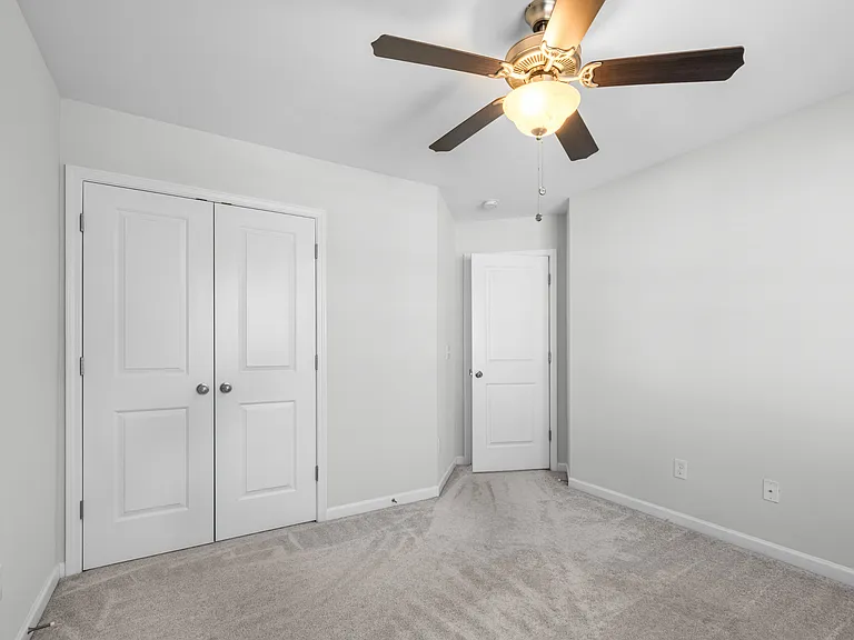 104 Muir Way — Photo 34