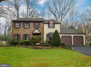562 Croasdale Dr, Langhorne, PA 19047