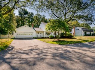 7 Summit Rd, Southborough, MA 01772