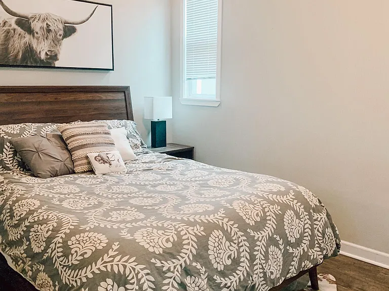 3810 N Hermitage Ave #2 — Photo 5