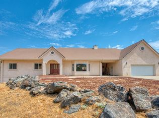 26488 Stoney Hill Ln, Clovis, CA 93619