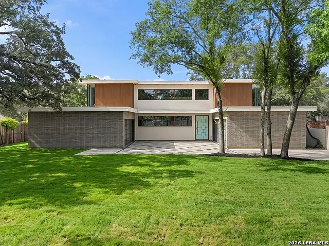 110 Rockhill Dr — Photo 21