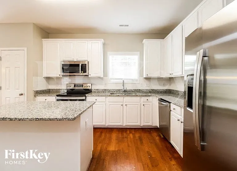6000 Black Willow Dr — Photo 6