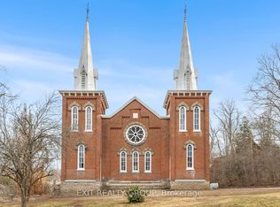 44 Union Rd, Prince Edward County, ON K8N4Z7