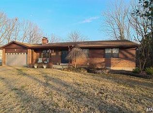 9958 Column Dr, Hillsboro, MO 63050