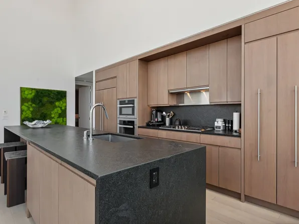 50 West Street image 6 of 26