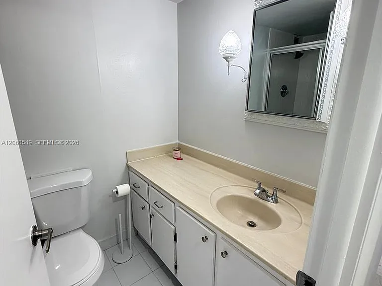6039 Collins Ave #516 — Photo 15