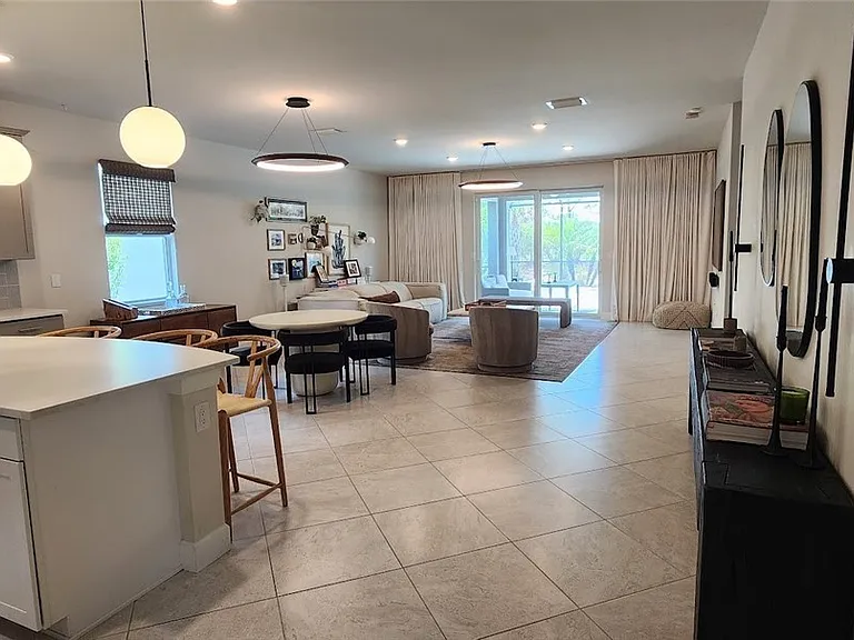17569 Silverspur Dr — Photo 4