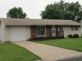 101 Olga St, Roanoke, IL