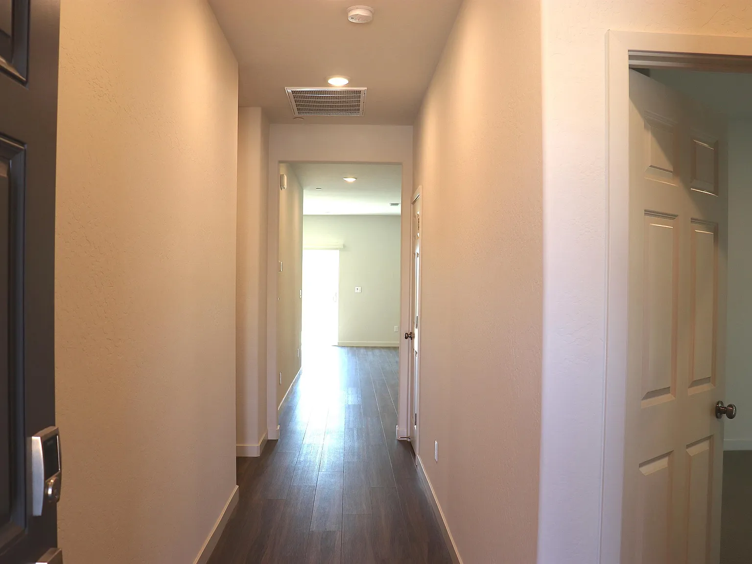 1941 Justice Ave. - 1 — Photo 3