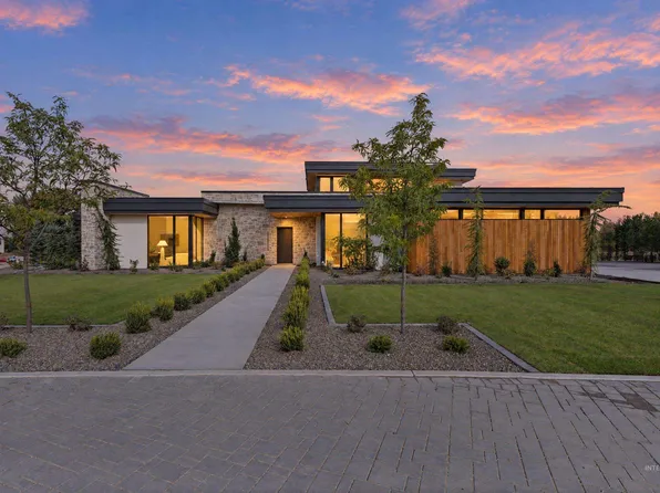 7421 N Cavea Ln, Meridian, ID 83646