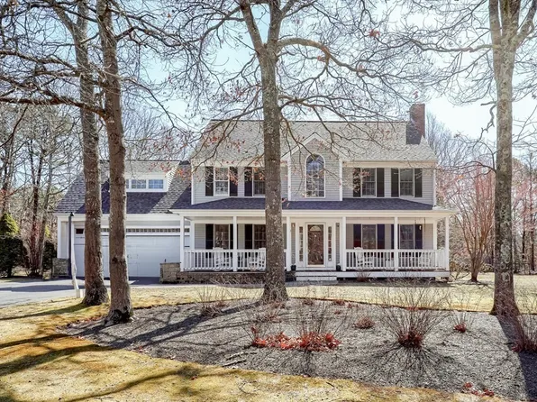 23 Jillianns Way, Barnstable, MA 02630