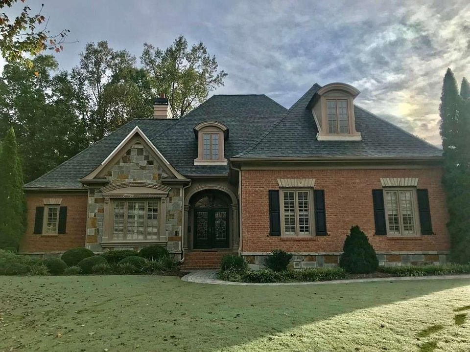 2nd image of 8190 Royal Berkdale Dr
